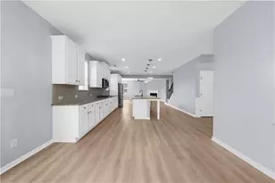 5435 Mirror Lake Dr, Cumming, GA 30028 - Photo 15