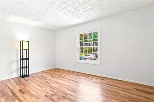 6304 Park Ave, Sandy Springs, GA 30342 - Photo 9