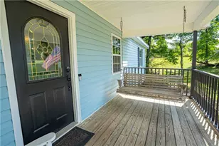 295 Perkins Cir, Cumming, GA 30028 - Photo 9