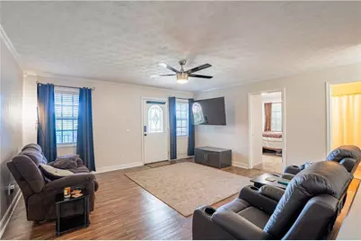 295 Perkins Circle, Cumming, GA 30028 - Photo 17