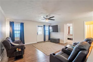 295 Perkins Cir, Cumming, GA 30028 - Photo 17