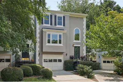 13 Sycamore Station, Decatur, GA 30030 - Photo 1