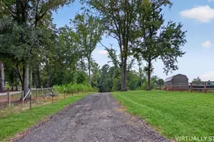 758 Upper Burris Rd, Canton, GA 30114 - Photo 43