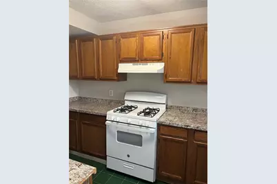 2136 Wellington Circle, Lithonia, GA 30058 - Photo 5