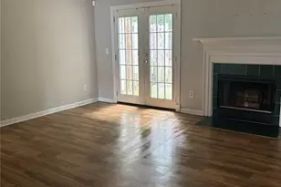 2136 Wellington Cir, Lithonia, GA 30058 - Photo 11