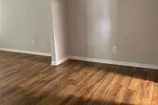 2136 Wellington Cir, Lithonia, GA 30058 - Photo 7