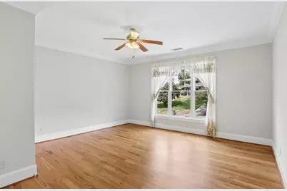 1425 Pineway Drive NE, Atlanta, GA 30329 - Photo 11