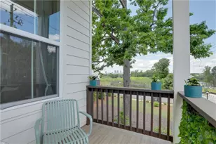 1390 Cozy Circle, Atlanta, GA 30326 - Photo 11