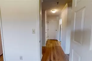 300 Johnson Ferry Road NE, Sandy Springs, GA 30328 - Photo 17