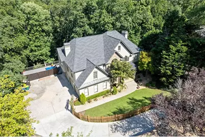 8430 Valemont Drive, Sandy Springs, GA 30350 - Photo 47