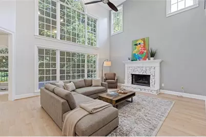 8430 Valemont Drive, Sandy Springs, GA 30350 - Photo 11