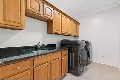 8430 Valemont Drive, Sandy Springs, GA 30350 - Photo 27