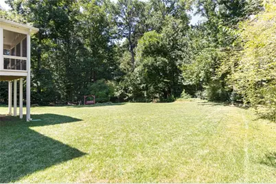 2431 Chimney Top Lane, Snellville, GA 30078 - Photo 9