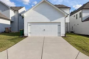 3054 Vinca Dr, Buford, GA 30519 - Photo 5