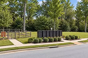 3054 Vinca Dr, Buford, GA 30519 - Photo 43
