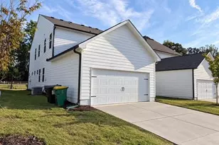 3054 Vinca Dr, Buford, GA 30519 - Photo 9