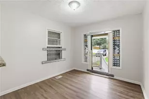 4756 Glenwood Rd, Decatur, GA 30035 - Photo 7