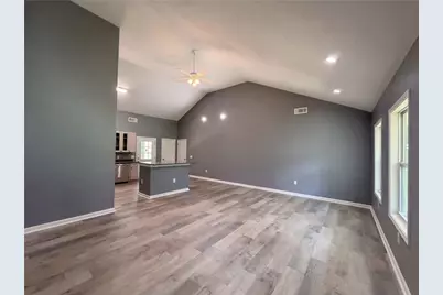 201 Deerfield Lane, Carrollton, GA 30116 - Photo 7