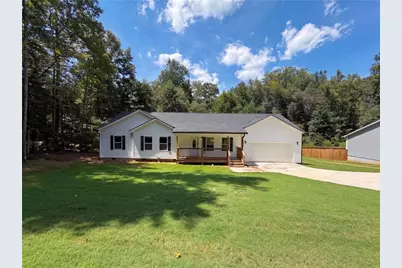 201 Deerfield Lane, Carrollton, GA 30116 - Photo 1