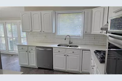 2659 Spring Rock Way NE, Roswell, GA 30075 - Photo 15