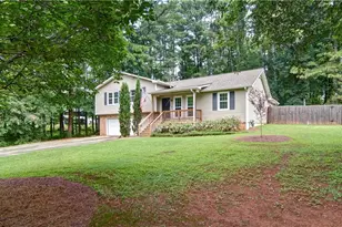 2300 Twiggs Cove NW, Kennesaw, GA 30152 - Photo 3
