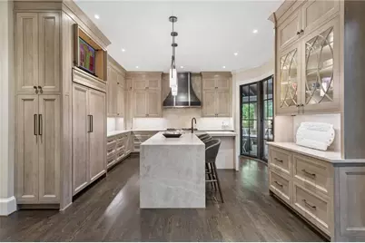 3085 Slaton Drive #6, Atlanta, GA 30305 - Photo 13