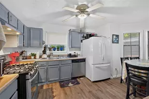 4971 Sugar Creek Dr, Sugar Hill, GA 30518 - Photo 11