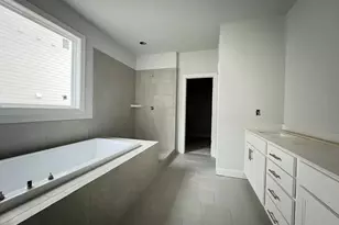 5667 Evelyn Ln, Flowery Branch, GA 30542 - Photo 19