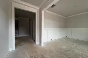 5667 Evelyn Ln, Flowery Branch, GA 30542 - Photo 5