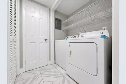 1809 Ashborough Cir SE #C, Marietta, GA 30067 - Photo 11