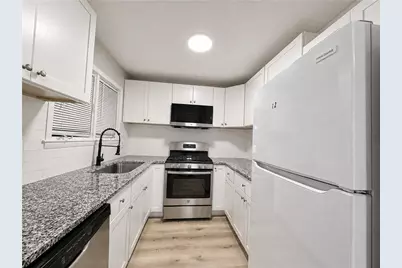 1809 Ashborough Cir SE #C, Marietta, GA 30067 - Photo 7