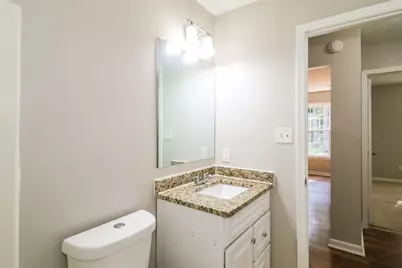 8605 Collins Drive, Jonesboro, GA 30236 - Photo 17