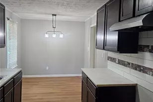 745 S Carter Dr, Jonesboro, GA 30236 - Photo 3