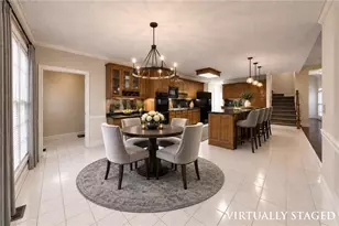 799 Oak Trail Dr, Marietta, GA 30062 - Photo 3