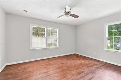 1576 Wellswood Drive SE, Atlanta, GA 30315 - Photo 13