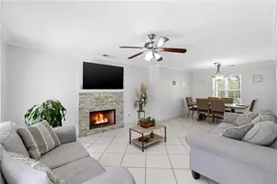 4643 Noah Overlook W, Acworth, GA 30101 - Photo 5