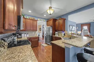 20 Lake Overlook Dr, White, GA 30184 - Photo 13