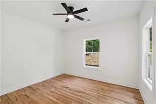 544 Westmeath Dr SW, Atlanta, GA 30310 - Photo 9