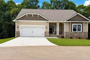 642 Bald Ridge Cir, Demorest, GA 30535 - Photo 1