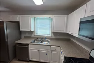 17 Winchester Dr, Euharlee, GA 30145 - Photo 5