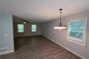 17 Winchester Dr, Euharlee, GA 30145 - Photo 11