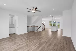 2843 Rosehall Wy, Lawrenceville, GA 30043 - Photo 3