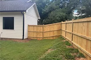2593 Abner Pl NW, Atlanta, GA 30318 - Photo 5