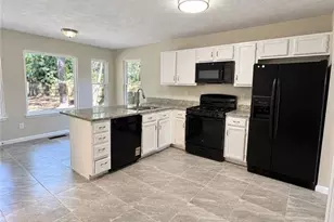 3801 Brittan Glade Trail, Snellville, GA 30039 - Photo 11