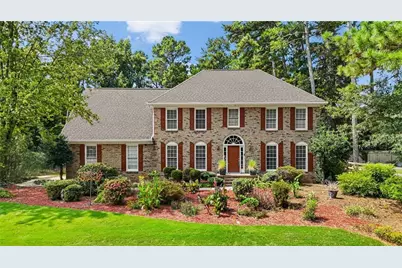 1339 Saint Michaels Court, Lilburn, GA 30047 - Photo 3