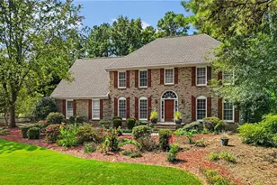 1339 St Michaels Ct, Lilburn, GA 30047 - Photo 7