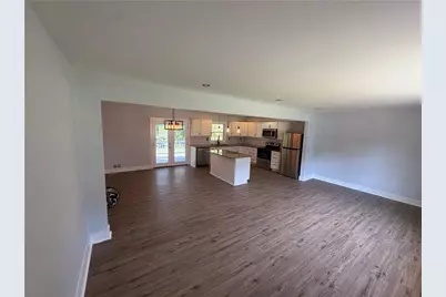 3972 Emerald North Drive, Decatur, GA 30035 - Photo 3