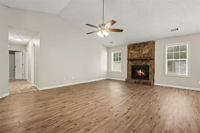 911 Riverstone Way, Woodstock, GA 30188 - Photo 3