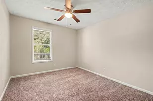 911 Riverstone Way, Woodstock, GA 30188 - Photo 13