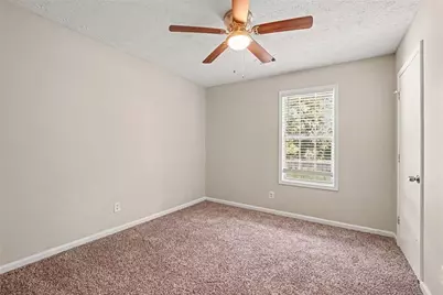 911 Riverstone Way, Woodstock, GA 30188 - Photo 11